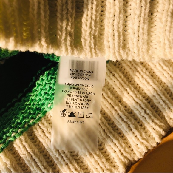 vince camuto short sweater - Picture 3 of 4